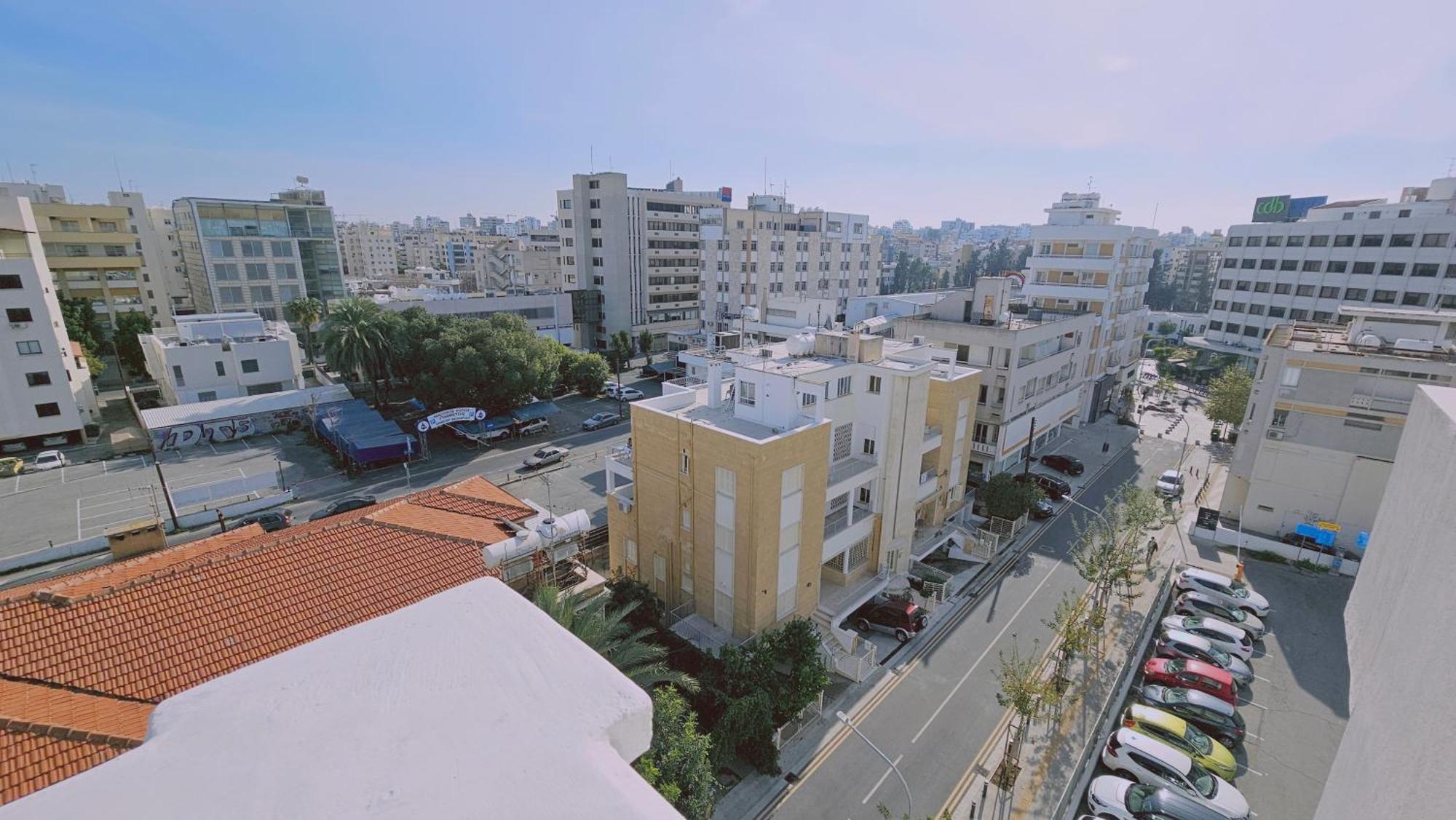 Stay Cosmo City Suites Nicosia Kültér fotó