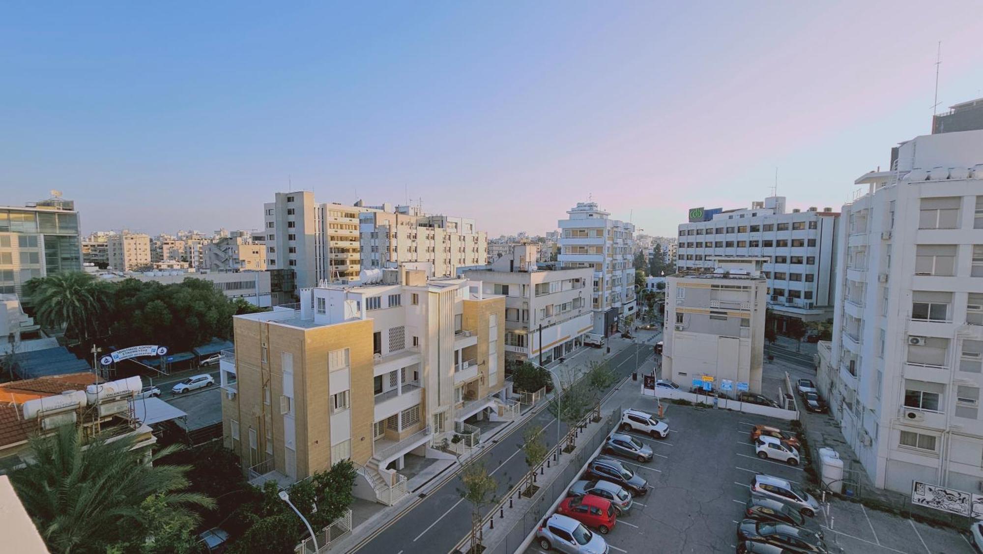 Stay Cosmo City Suites Nicosia Kültér fotó